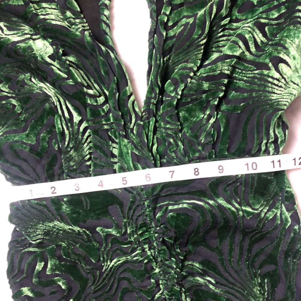 RONNY KOBO Elegant Green Velvet Dress Size XS - Picture 10 of 13